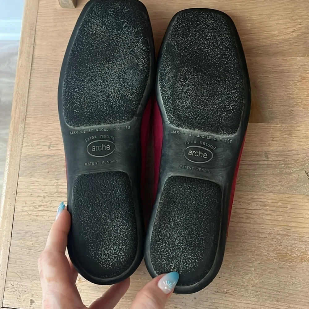 Arche Red Nubuck Leather Flats Loafers Size 8 Contrast Stitching